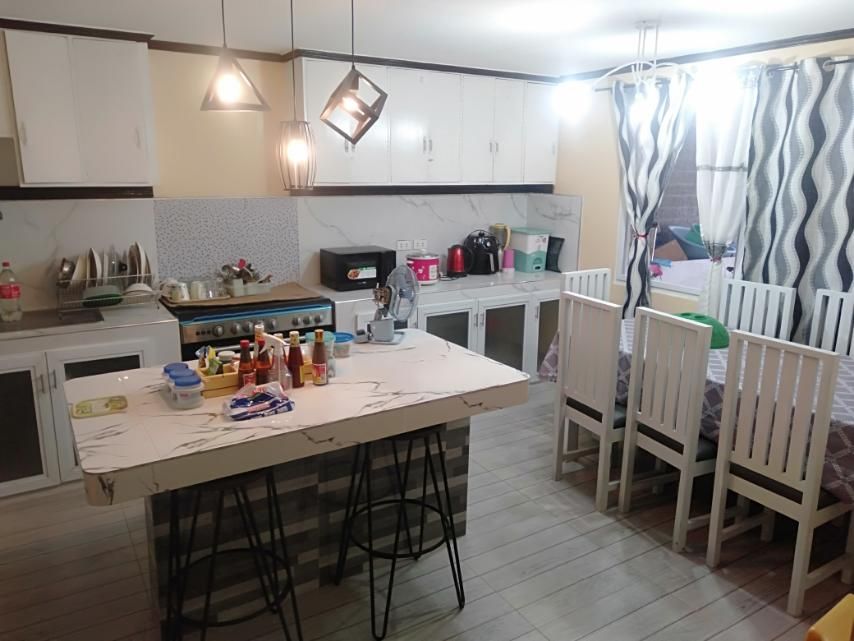 Estrella Residence thumbnail 7